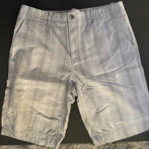 CALVIN KLEIN GRAY/WHITE PLAID SHORTS 33'S